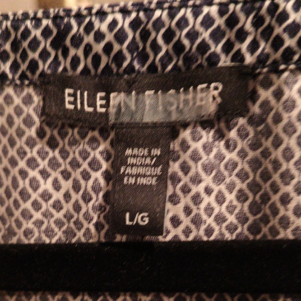 Final Price Eileen Fisher Navy And White Patterned Dress